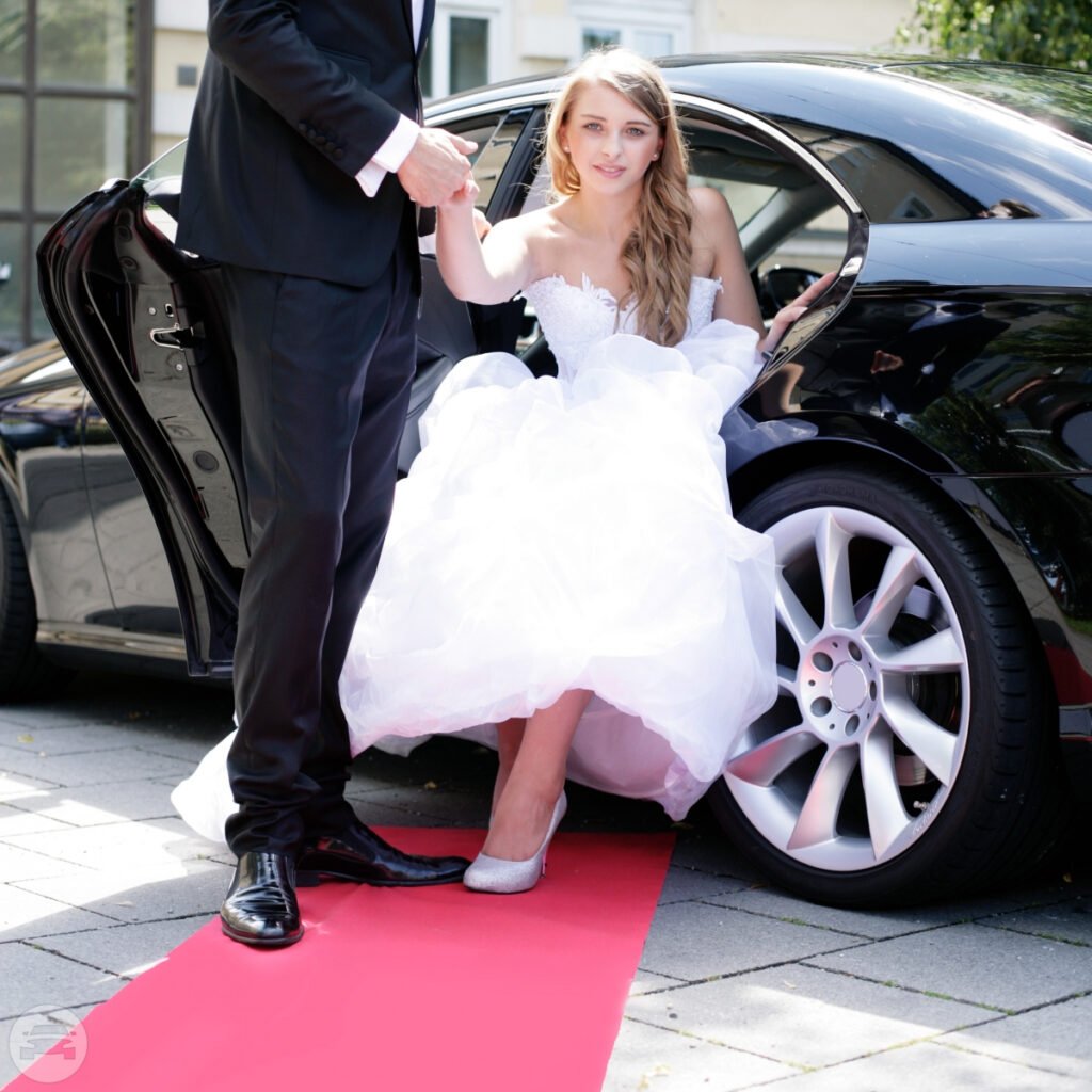Punctual & Reliable Wedding Transportation